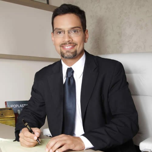 dr alexandre charão cirurgião plástico